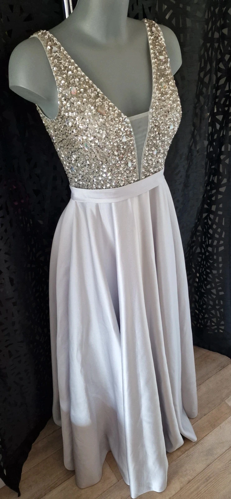 Robe de soirée / cérémonie sur mesure – Taille 36 – Sequins & dos nu